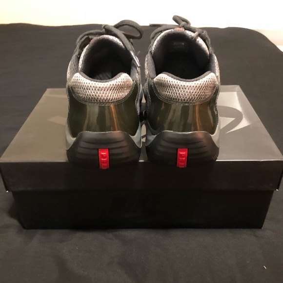 Prada cups... - Picture 4 of 7